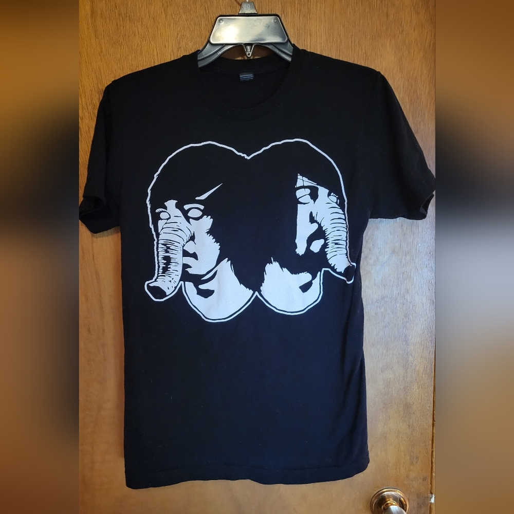 Death From Above 1979 Band Tee Graphic t-shirt womens small-medium